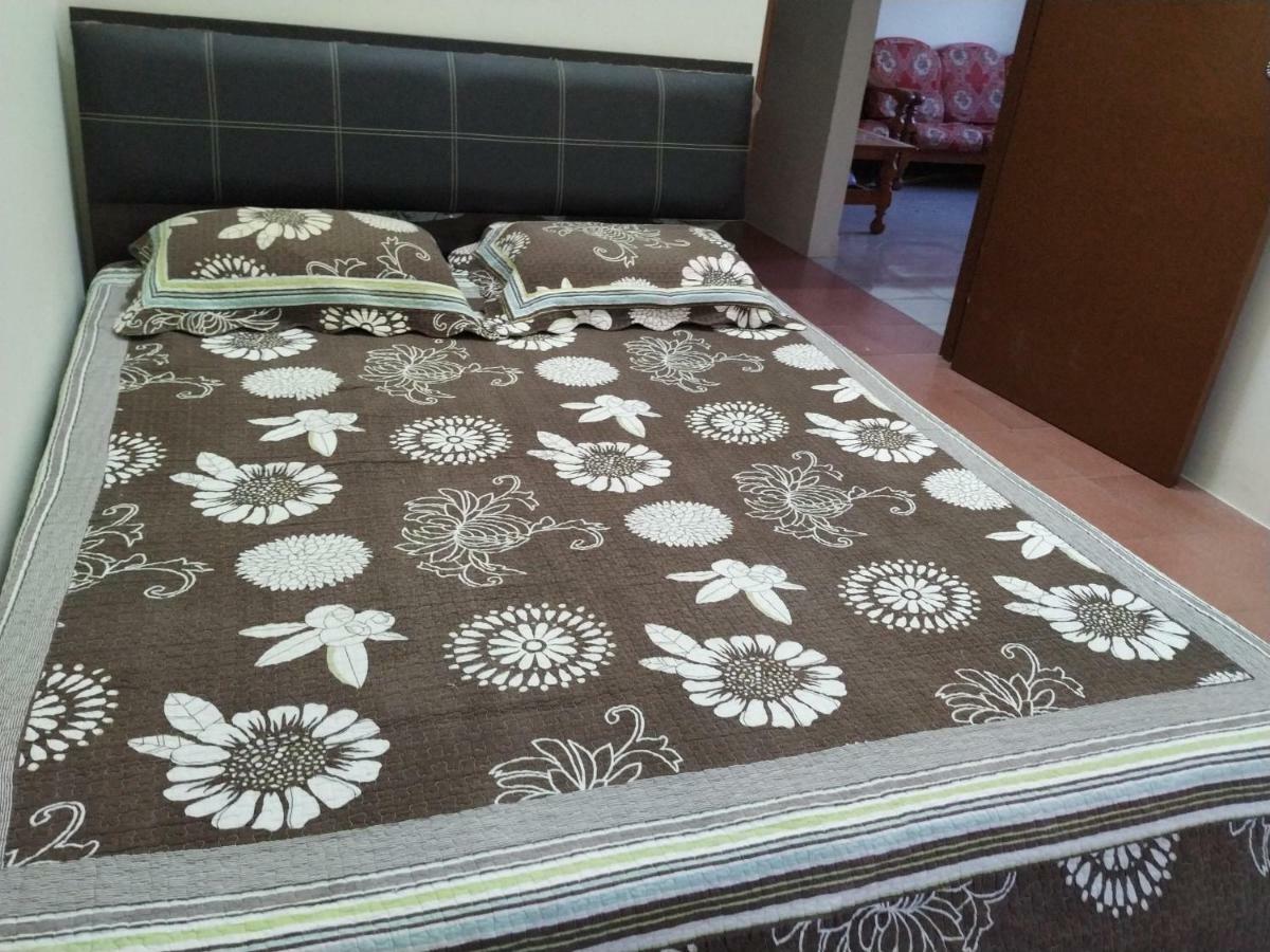 Homestay Ibu ペカン エクステリア 写真